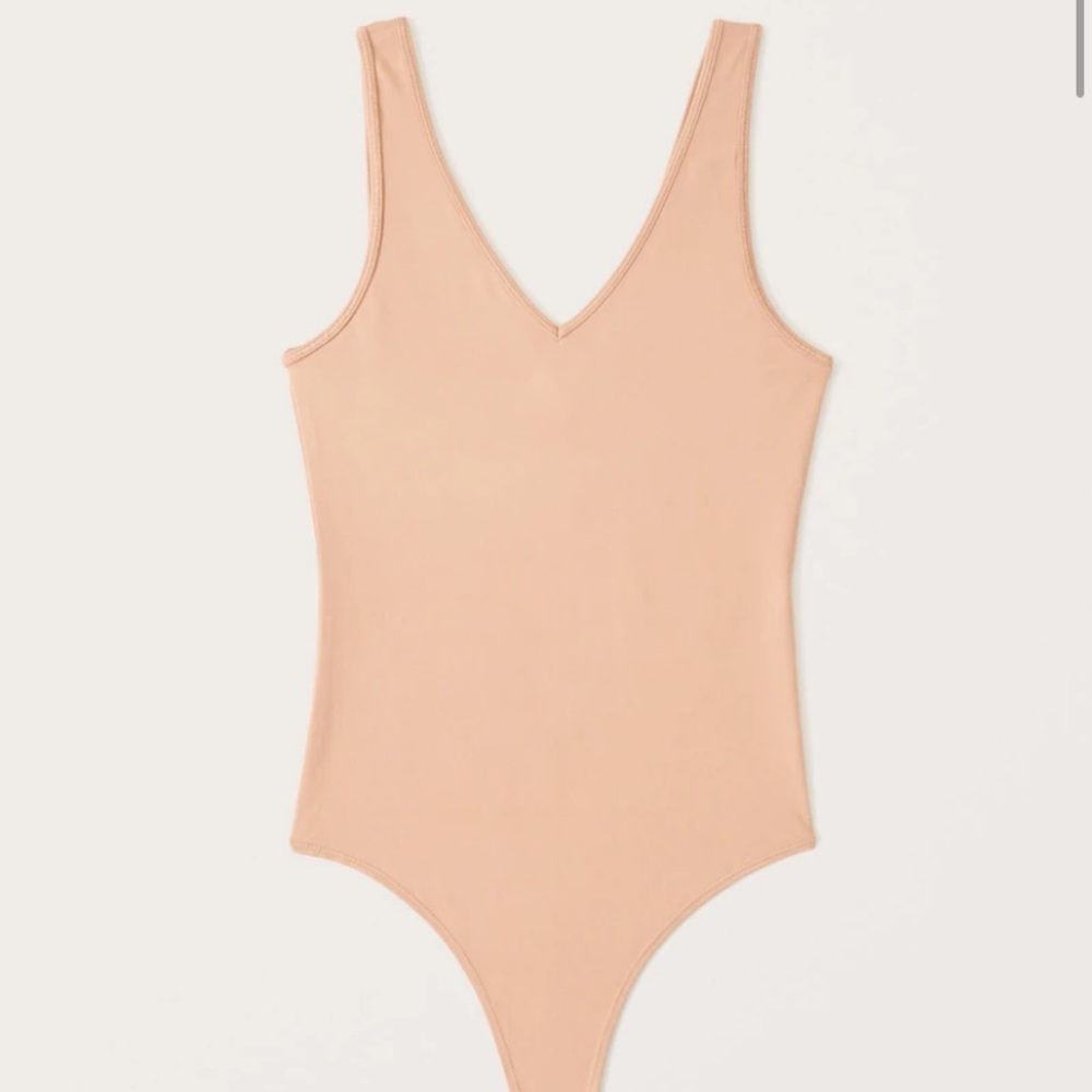 Abercrombie TAN v neck bodysuit, seamless